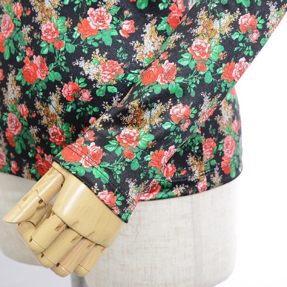 Louis Vuitton floral blossom top - Picture 7 of 11